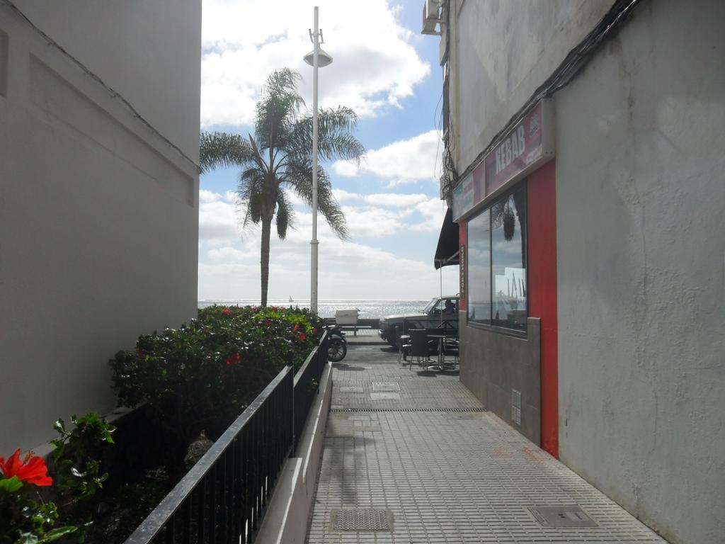 Aguilon Apartment Arrecife  Exterior photo